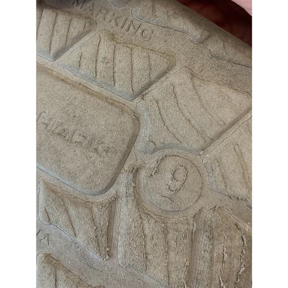 RUGGED SHARK Men’s Gray Clogs / Size: 9 - Picture 8 of 10